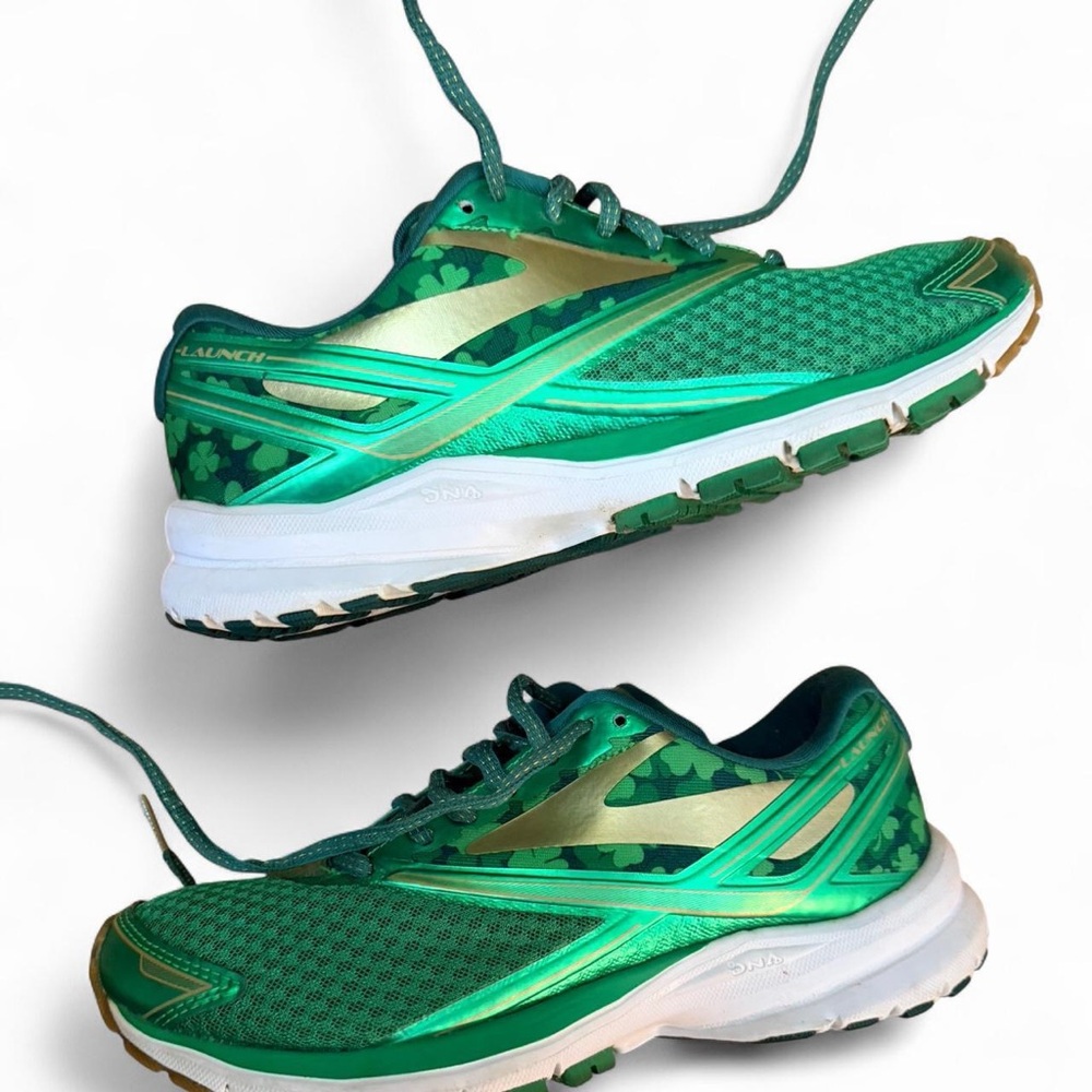 Brooks clover 🍀 level 4 Green Athletic Women's Shoes
